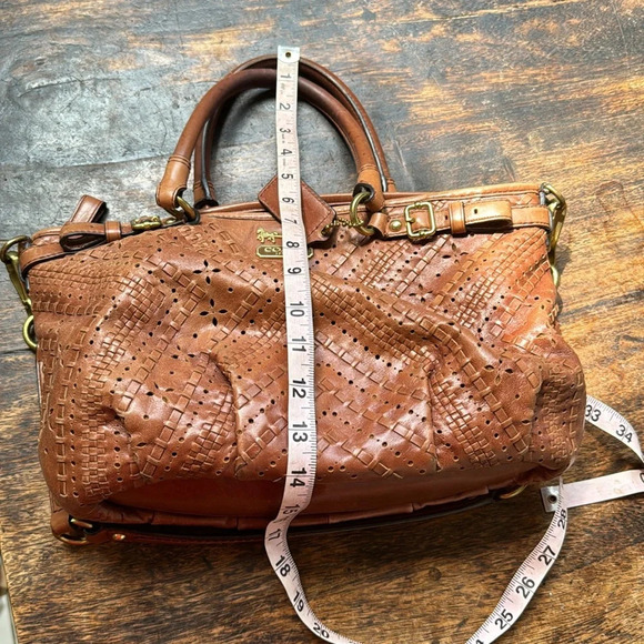 COACH MADISON SOPHIA CRISS CROSS SMOOTH LEATHER SATCHEL SHOULDER BAG  F22861 - Picture 8 of 11